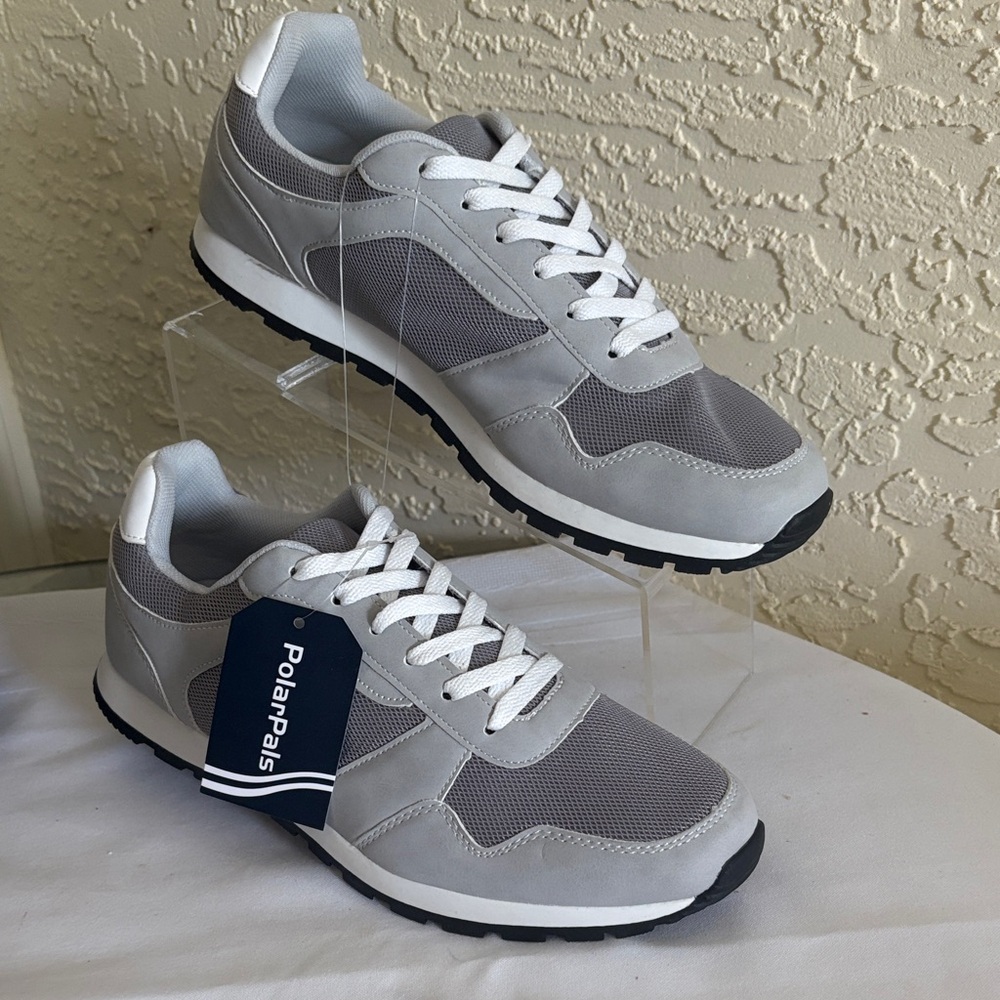 Men's POLARPALS Gray walking sneakers Sneakers SIZE: 11/45